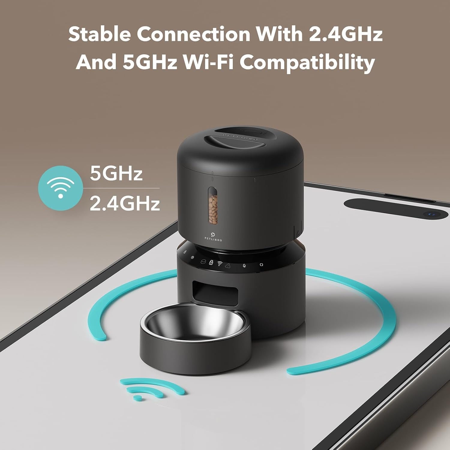 Smart automatic pet feeder with dual‑band 2.4GHz and 5GHz Wi‑Fi, showing a modern dispenser and stainless bowl on a smartphone interface.